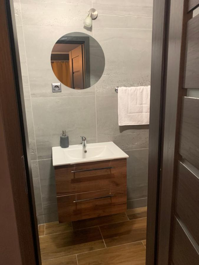 Apartmany City 2 オストラヴァ エクステリア 写真