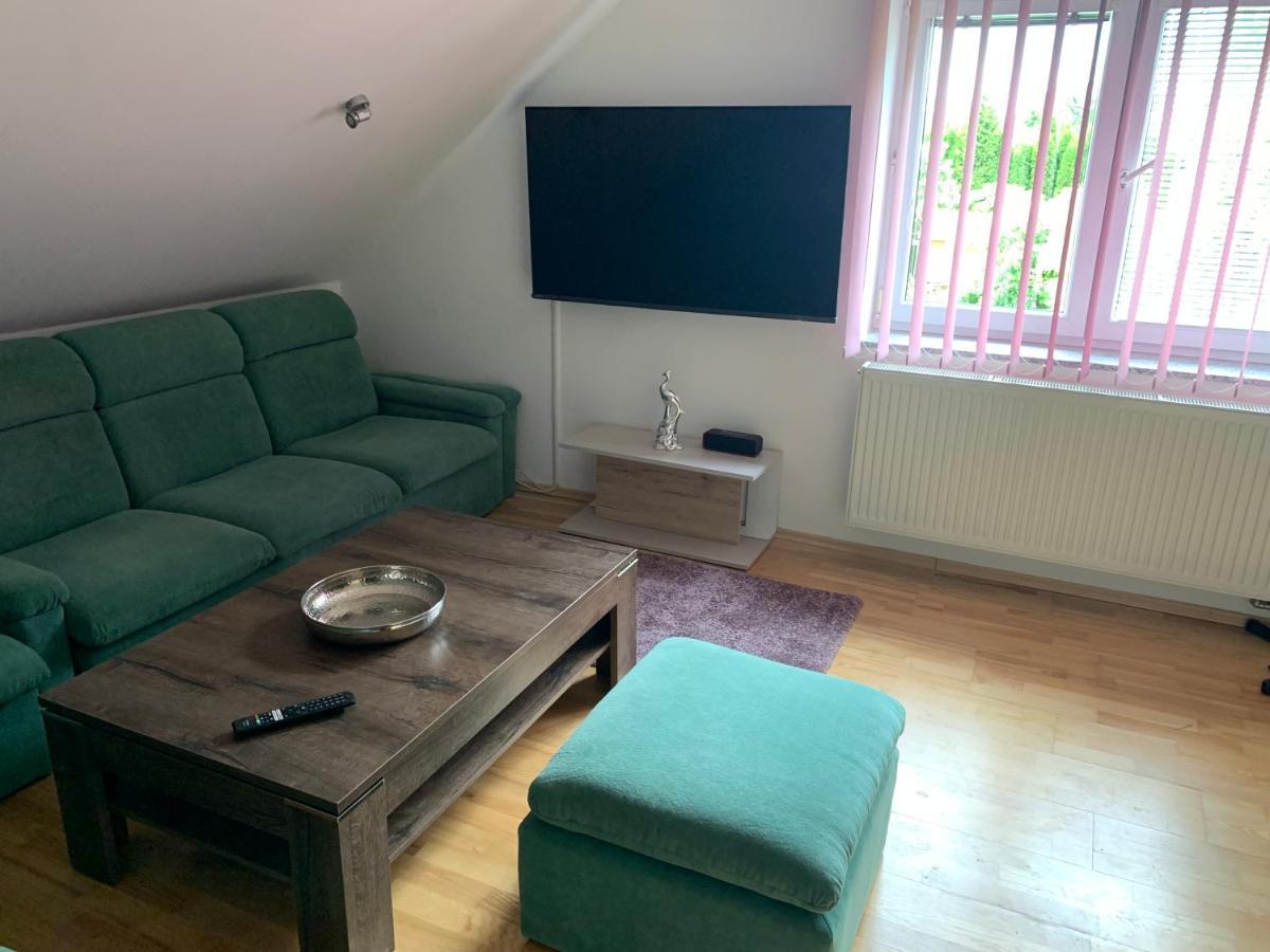 Apartmany City 2 オストラヴァ エクステリア 写真